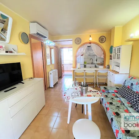 Apartment Cordoba , Climatizado, Piscina Y Cerca De La Playa. Salou