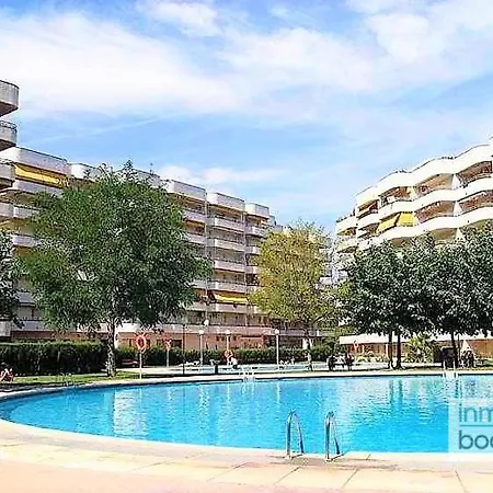 Apartment Cordoba , Climatizado, Piscina Y Cerca De La Playa. *