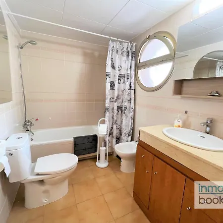 Cordoba , Climatizado, Piscina Y Cerca De La Playa. Apartment